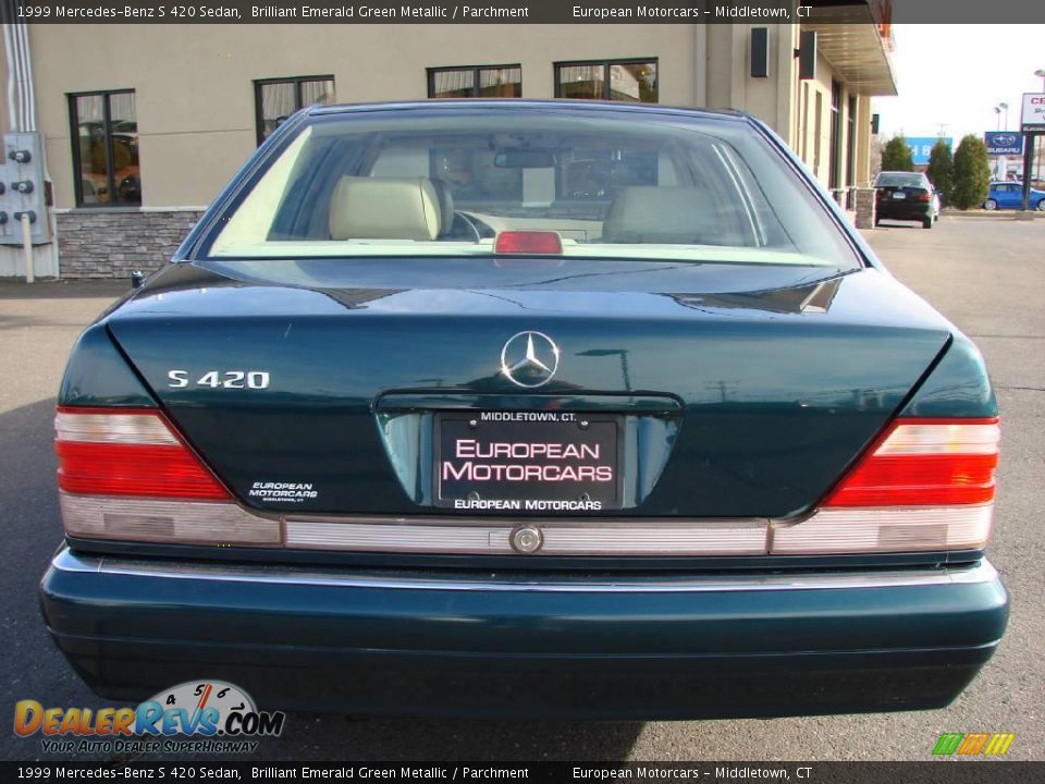 1999 Mercedes-Benz S 420 Sedan Brilliant Emerald Green Metallic / Parchment Photo #8