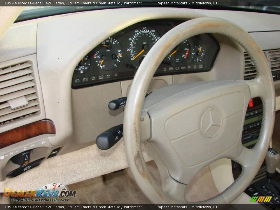 1999 Mercedes-Benz S 420 Sedan Brilliant Emerald Green Metallic / Parchment Photo #19