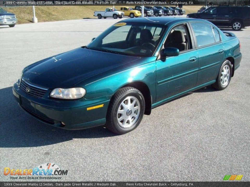1999 Chevrolet Malibu LS Sedan Dark Jade Green Metallic / Medium Oak Photo #10