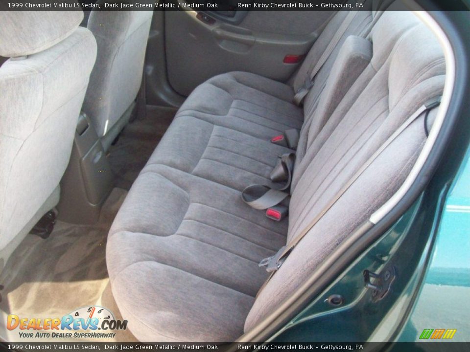 Rear Seat of 1999 Chevrolet Malibu LS Sedan Photo #19