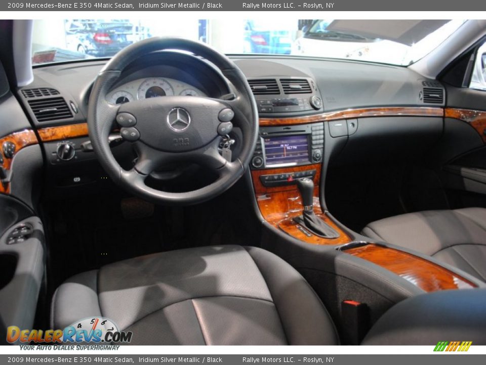 2009 Mercedes-Benz E 350 4Matic Sedan Iridium Silver Metallic / Black Photo #13