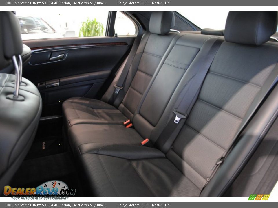 2009 Mercedes-Benz S 63 AMG Sedan Arctic White / Black Photo #15