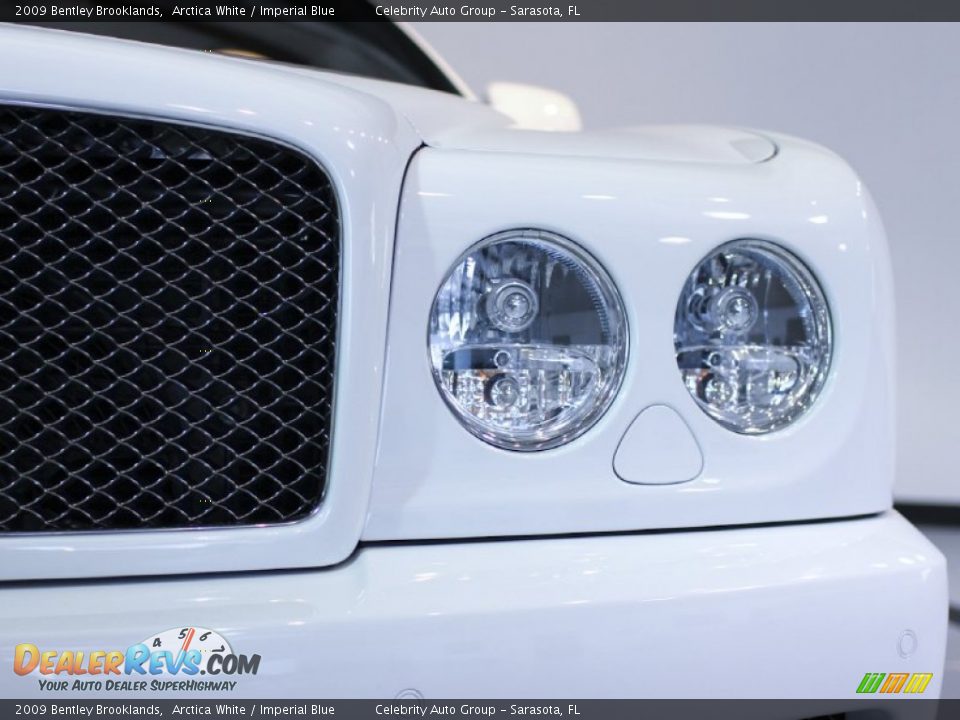 2009 Bentley Brooklands Arctica White / Imperial Blue Photo #14