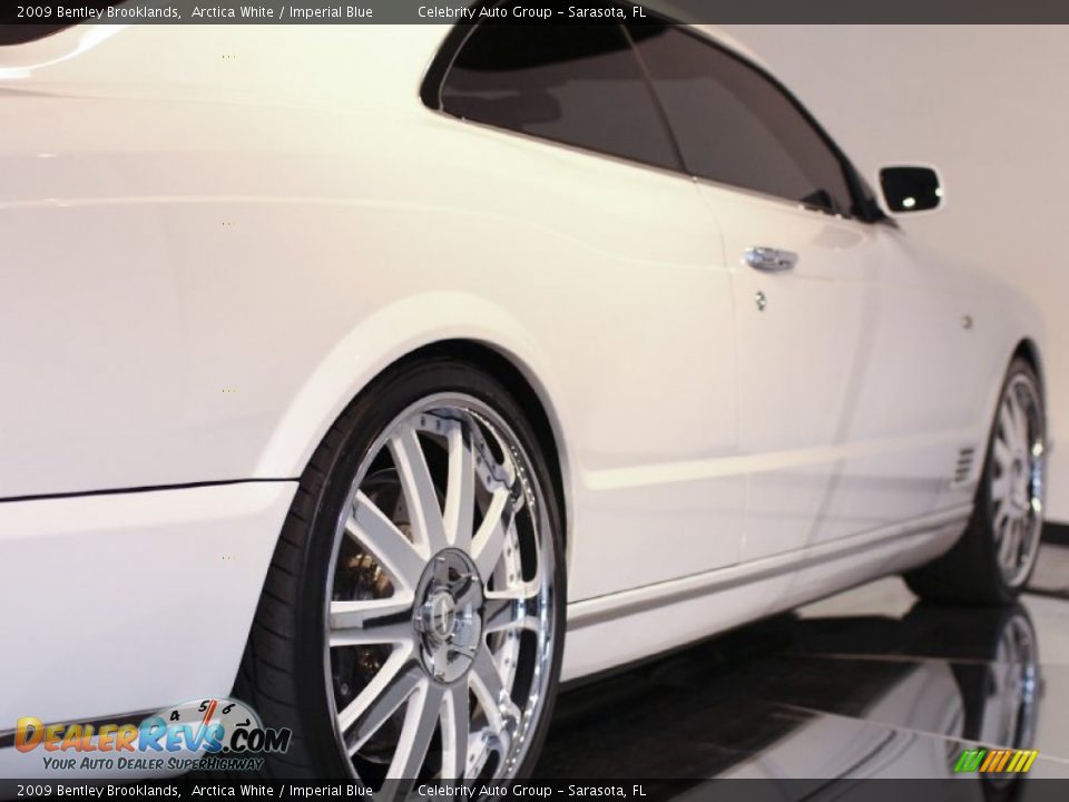 2009 Bentley Brooklands Arctica White / Imperial Blue Photo #25