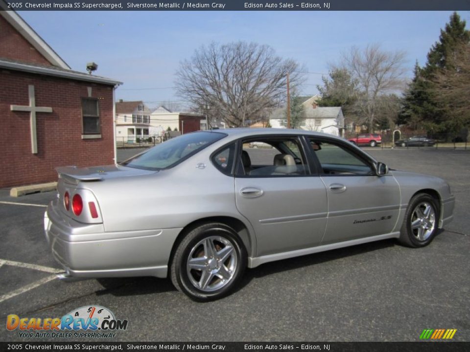 2005 Chevrolet Impala SS Supercharged Silverstone Metallic / Medium Gray Photo #8