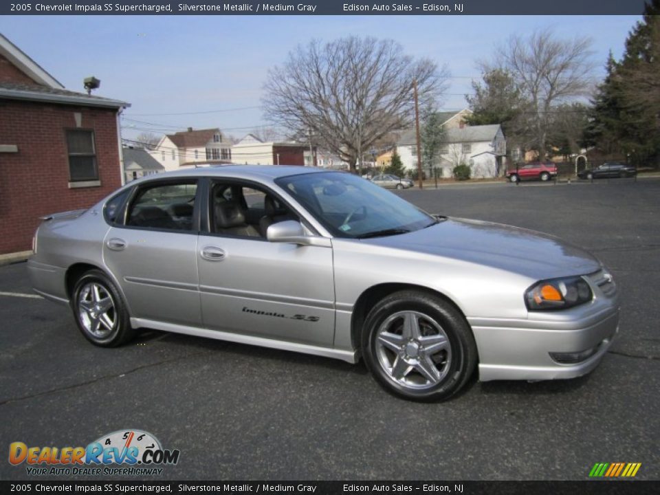 2005 Chevrolet Impala SS Supercharged Silverstone Metallic / Medium Gray Photo #10