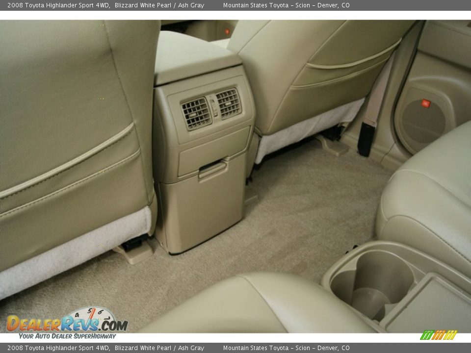 2008 Toyota Highlander Sport 4WD Blizzard White Pearl / Ash Gray Photo #18