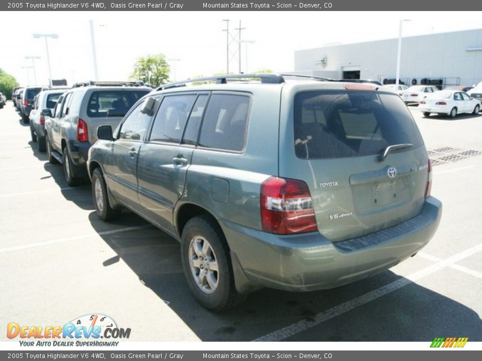 2005 Toyota Highlander V6 4WD Oasis Green Pearl / Gray Photo #3