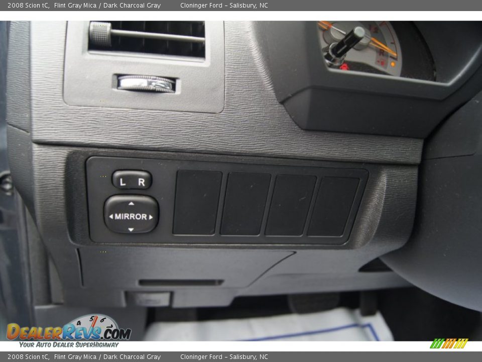 2008 Scion tC Flint Gray Mica / Dark Charcoal Gray Photo #19