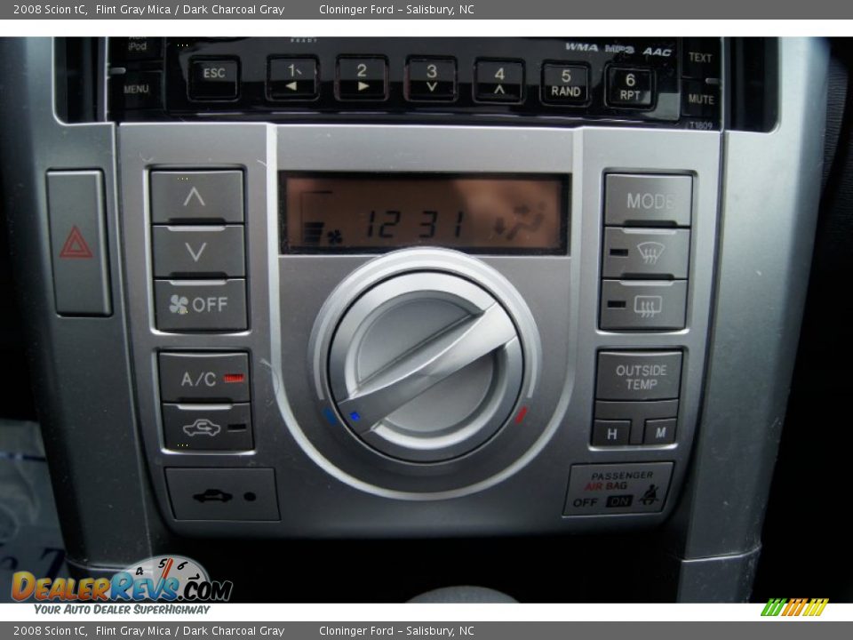 2008 Scion tC Flint Gray Mica / Dark Charcoal Gray Photo #26