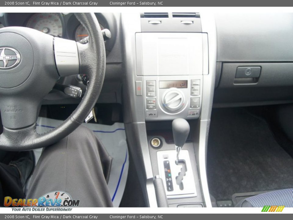 2008 Scion tC Flint Gray Mica / Dark Charcoal Gray Photo #28