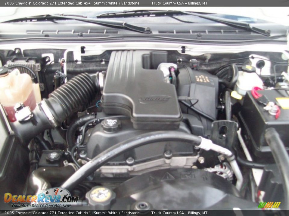 2005 Chevrolet Colorado Z71 Extended Cab 4x4 Summit White / Sandstone Photo #4