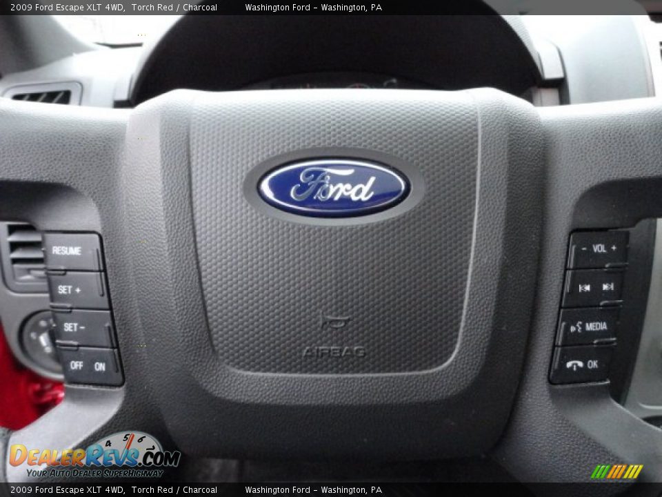 2009 Ford Escape XLT 4WD Torch Red / Charcoal Photo #17