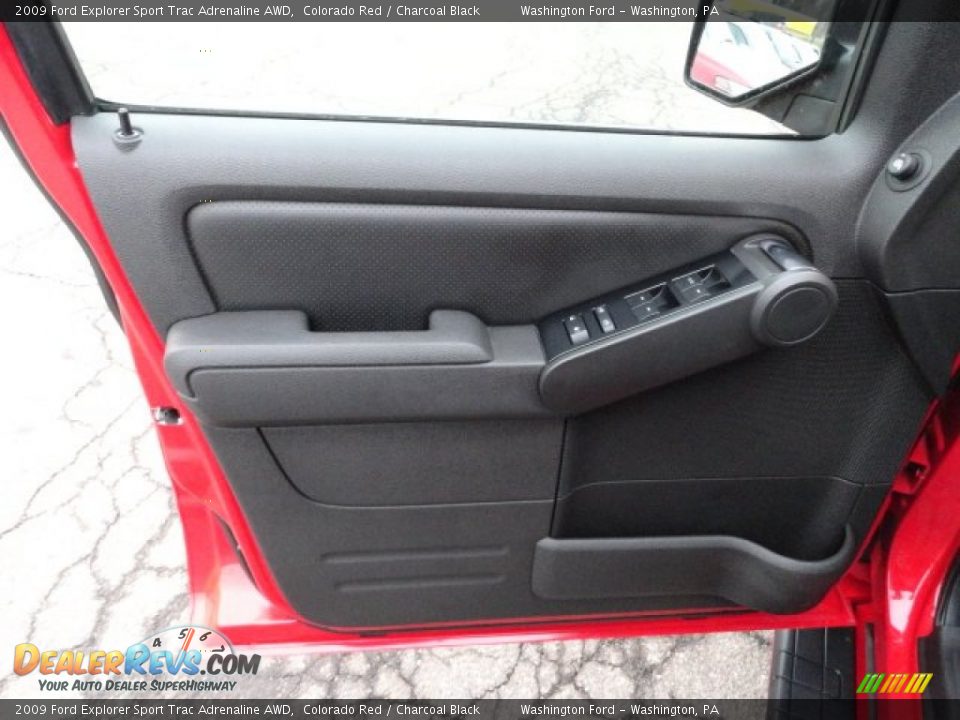 Door Panel of 2009 Ford Explorer Sport Trac Adrenaline AWD Photo #14