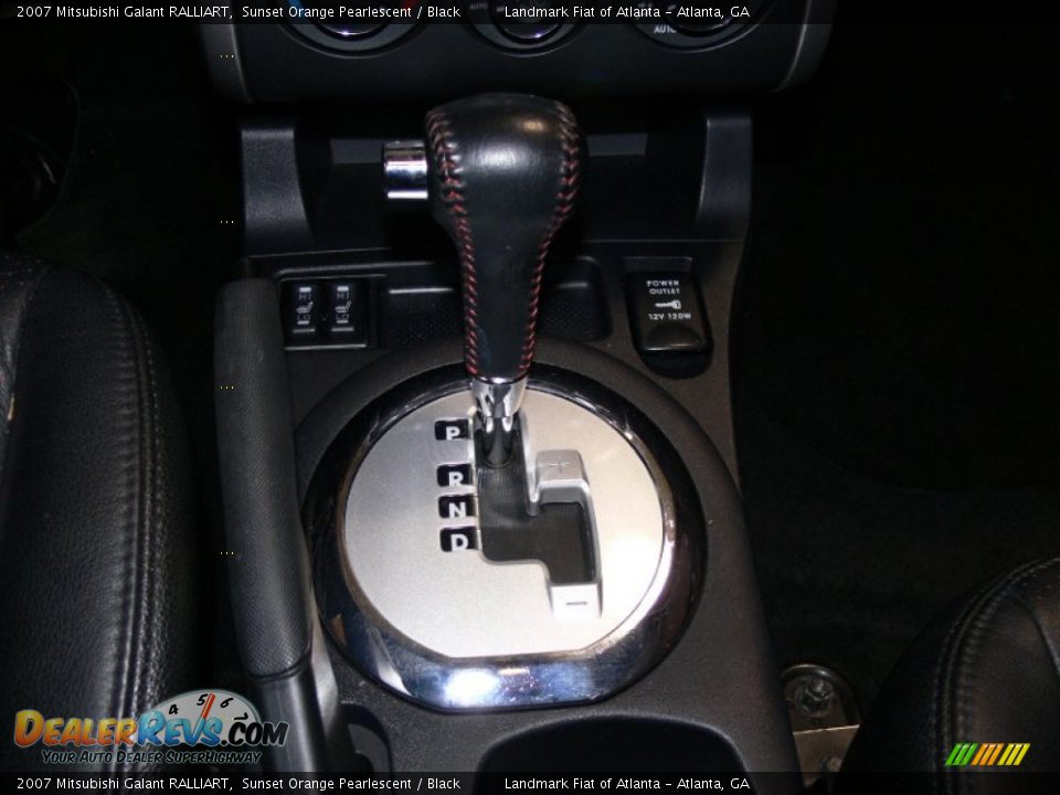 2007 Mitsubishi Galant RALLIART Shifter Photo #24