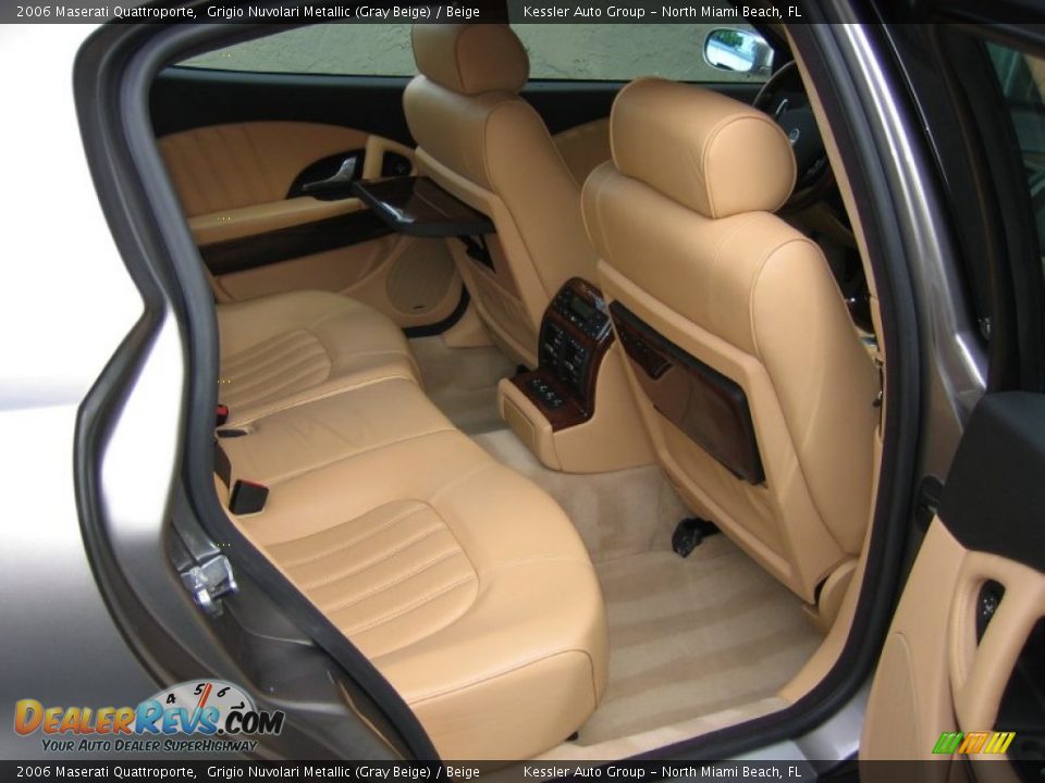Rear Seat of 2006 Maserati Quattroporte  Photo #19