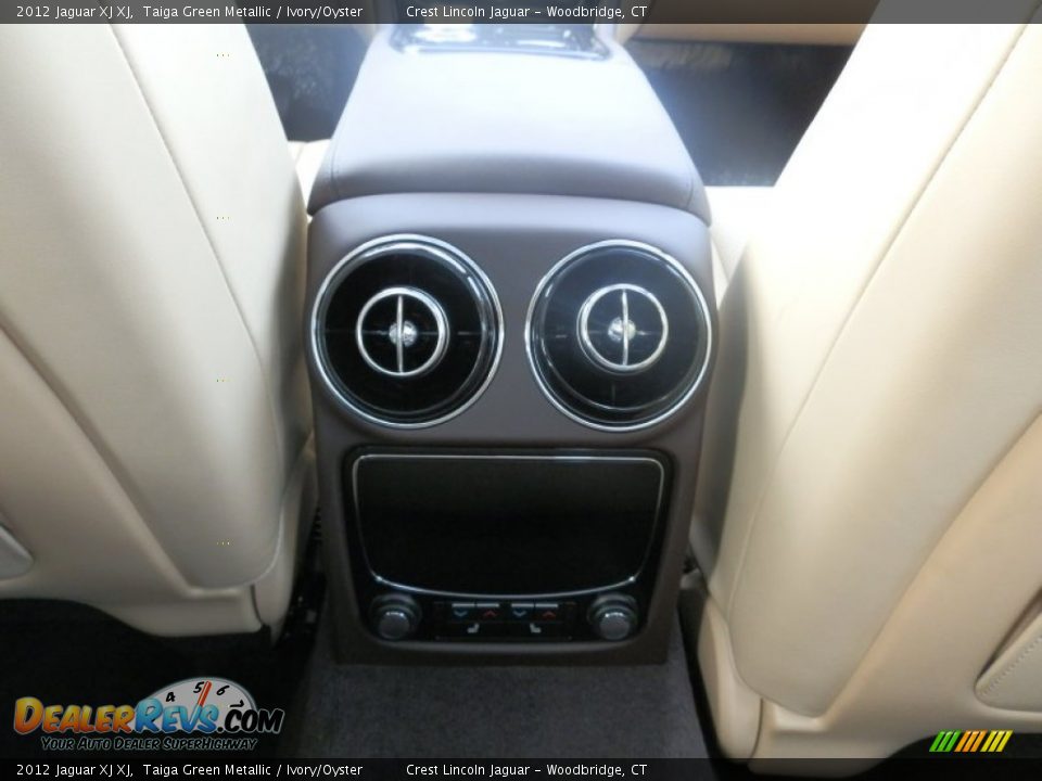 2012 Jaguar XJ XJ Taiga Green Metallic / Ivory/Oyster Photo #15