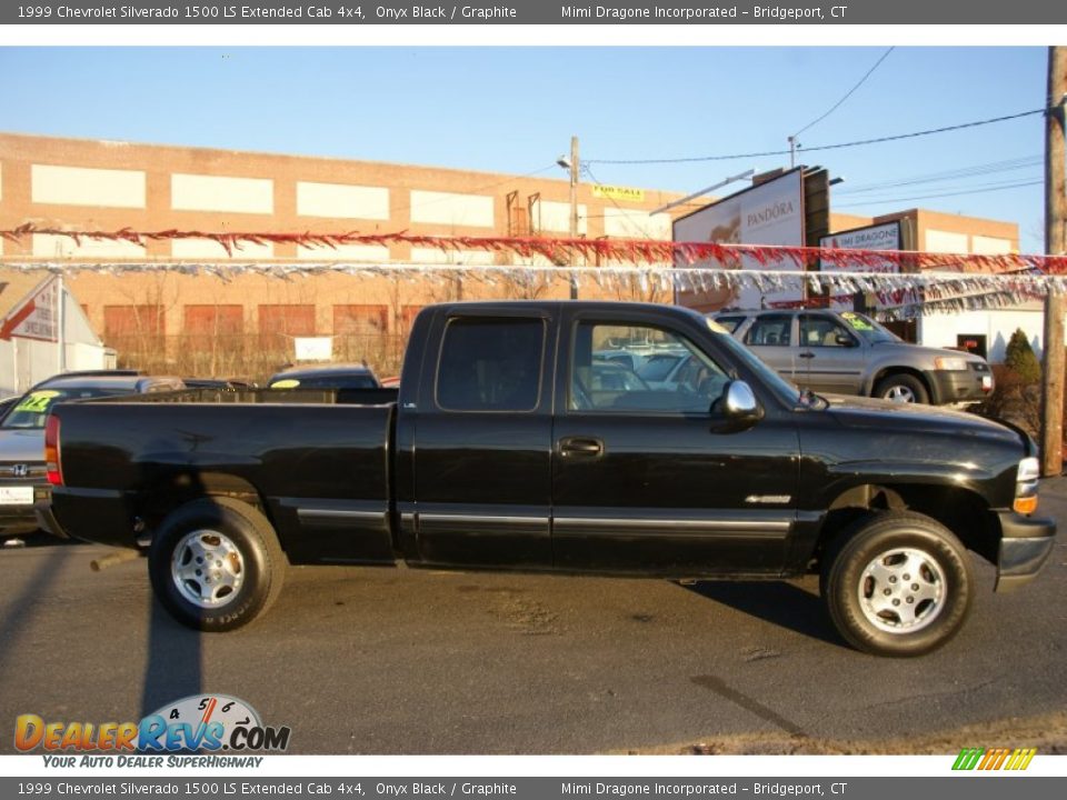 1999 Chevrolet Silverado 1500 LS Extended Cab 4x4 Onyx Black / Graphite Photo #3