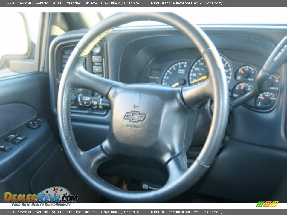 1999 Chevrolet Silverado 1500 LS Extended Cab 4x4 Onyx Black / Graphite Photo #15