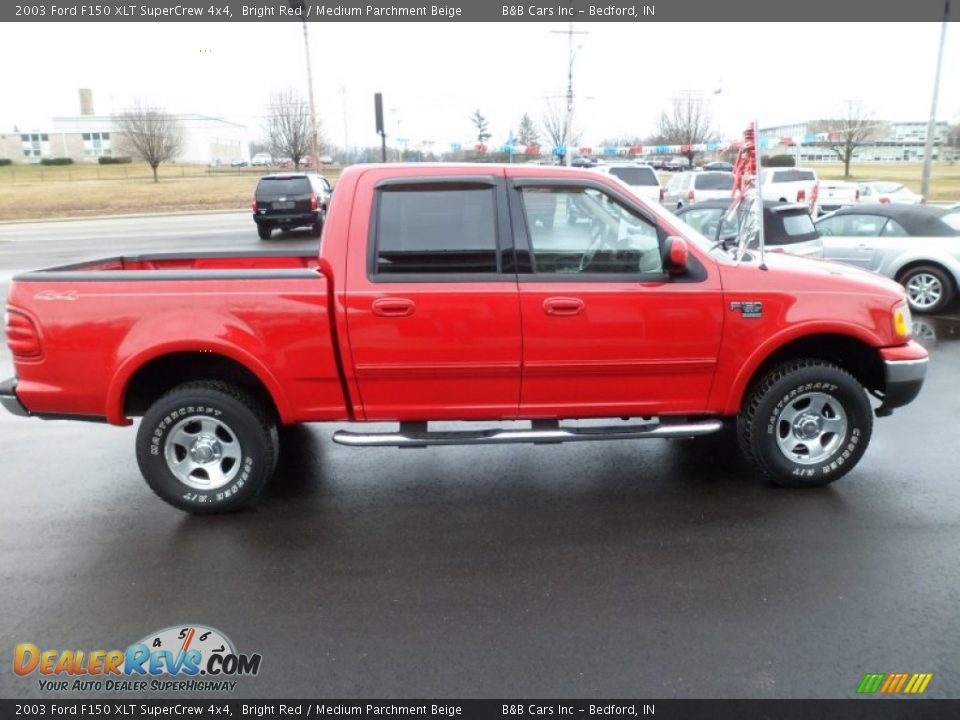 2003 Ford F150 XLT SuperCrew 4x4 Bright Red / Medium Parchment Beige Photo #2