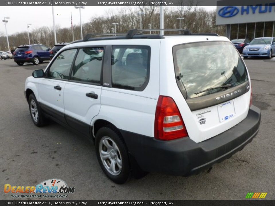 2003 Subaru Forester 2.5 X Aspen White / Gray Photo #5