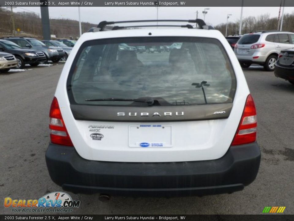 2003 Subaru Forester 2.5 X Aspen White / Gray Photo #6