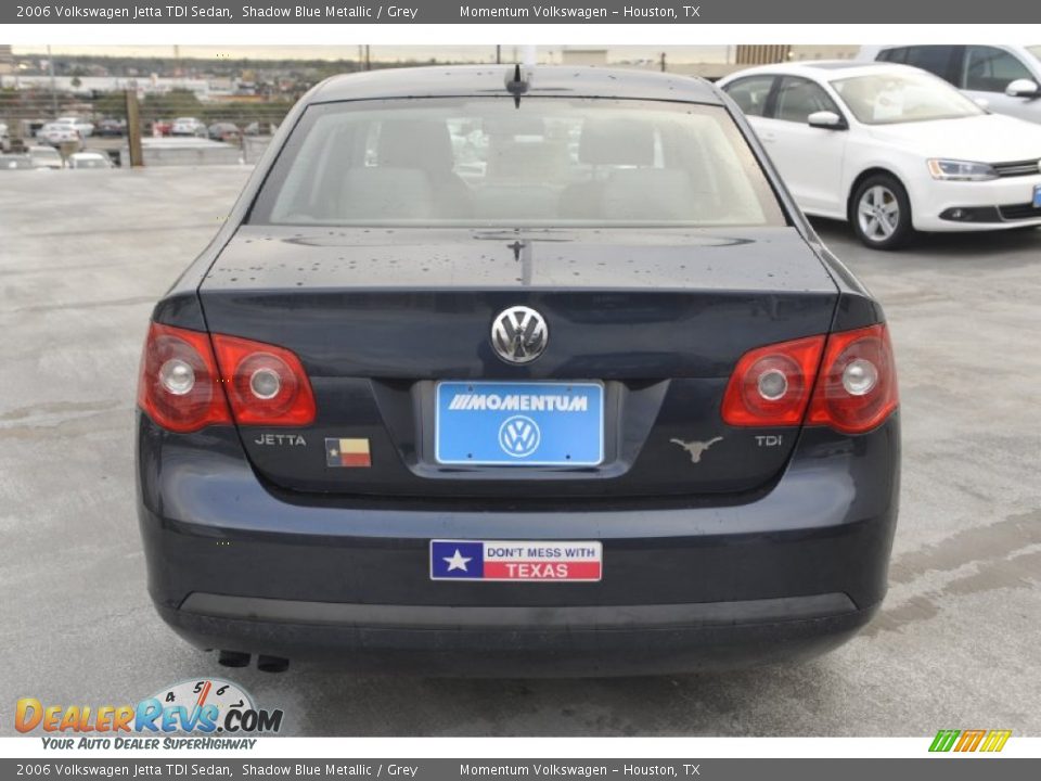 2006 Volkswagen Jetta TDI Sedan Shadow Blue Metallic / Grey Photo #4