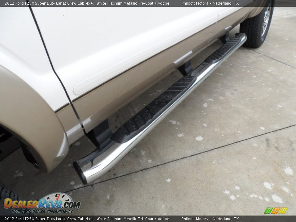 2012 Ford F250 Super Duty Lariat Crew Cab 4x4 White Platinum Metallic Tri-Coat / Adobe Photo #12
