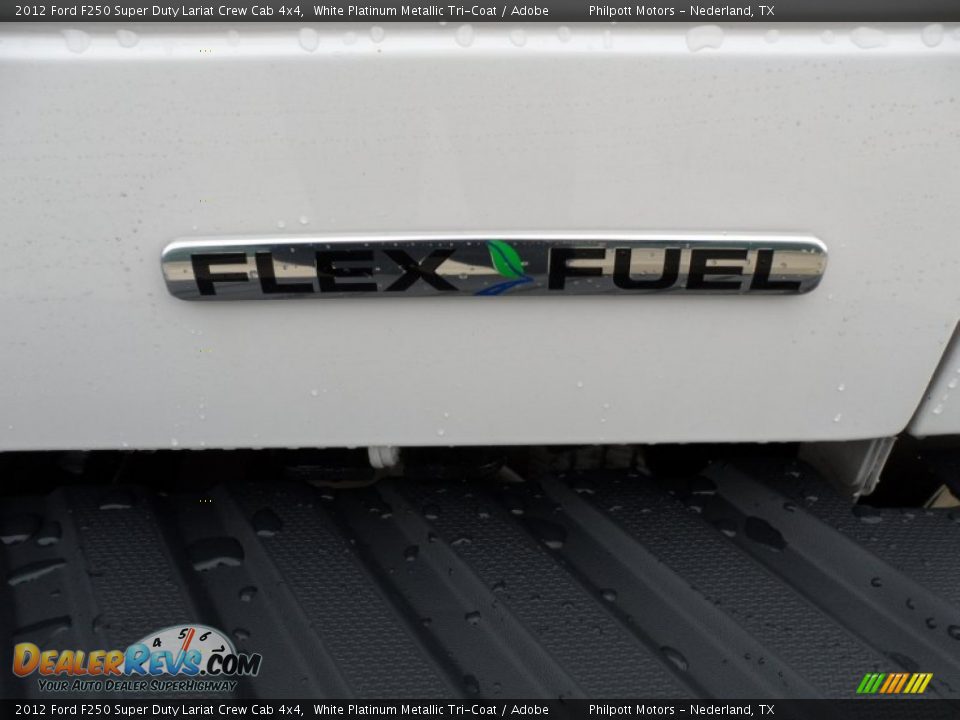 2012 Ford F250 Super Duty Lariat Crew Cab 4x4 White Platinum Metallic Tri-Coat / Adobe Photo #19