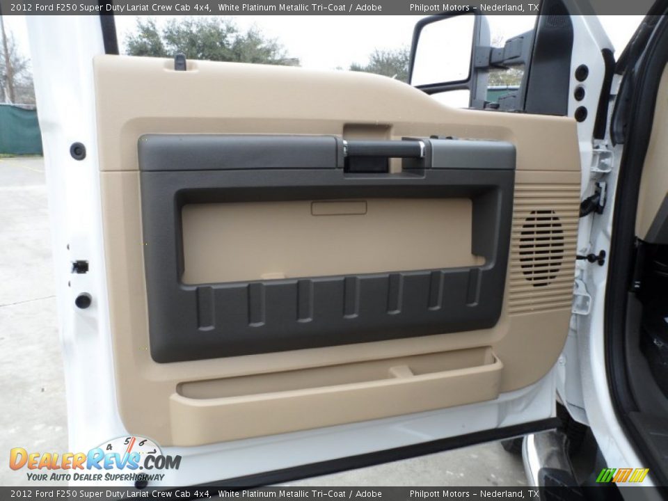 2012 Ford F250 Super Duty Lariat Crew Cab 4x4 White Platinum Metallic Tri-Coat / Adobe Photo #24