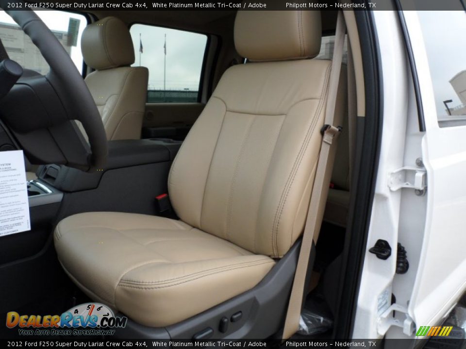 2012 Ford F250 Super Duty Lariat Crew Cab 4x4 White Platinum Metallic Tri-Coat / Adobe Photo #27