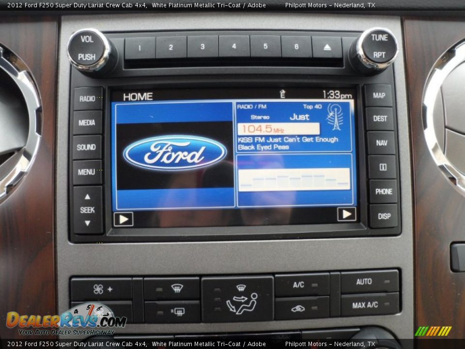 2012 Ford F250 Super Duty Lariat Crew Cab 4x4 White Platinum Metallic Tri-Coat / Adobe Photo #32