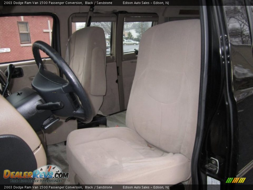 2003 Dodge Ram Van 1500 Passenger Conversion Black / Sandstone Photo #13