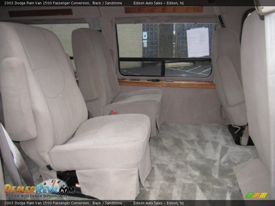 2003 Dodge Ram Van 1500 Passenger Conversion Black / Sandstone Photo #17