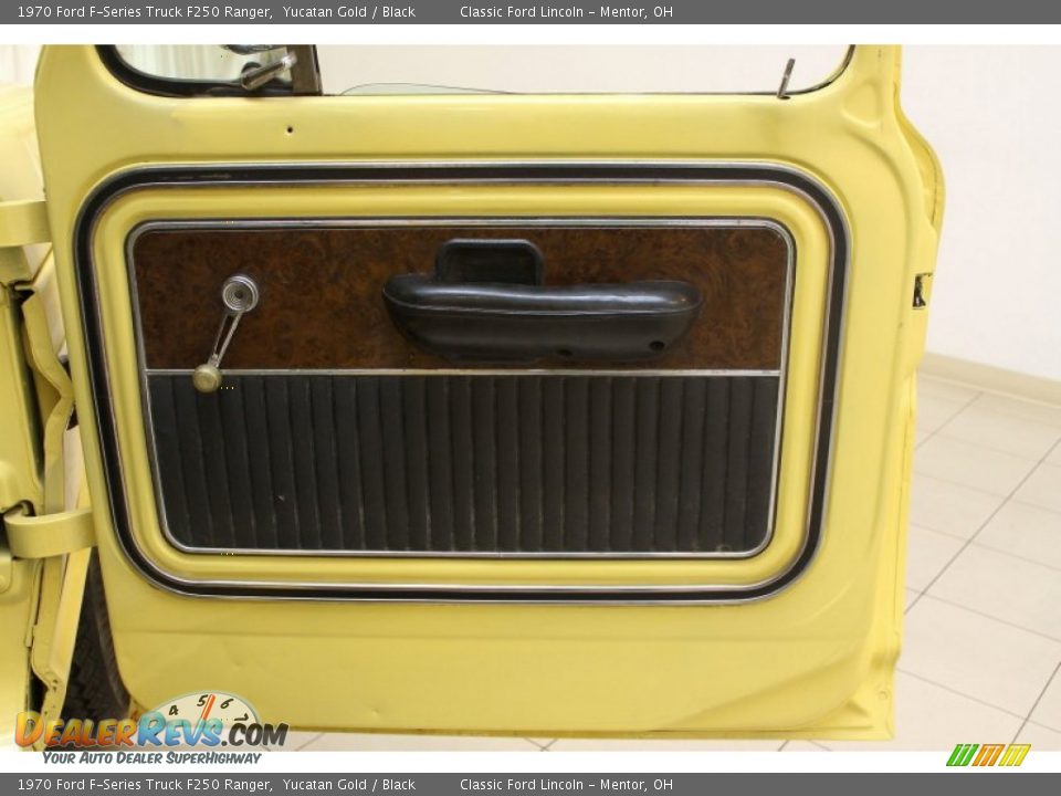 Door Panel of 1970 Ford F-Series Truck F250 Ranger Photo #23