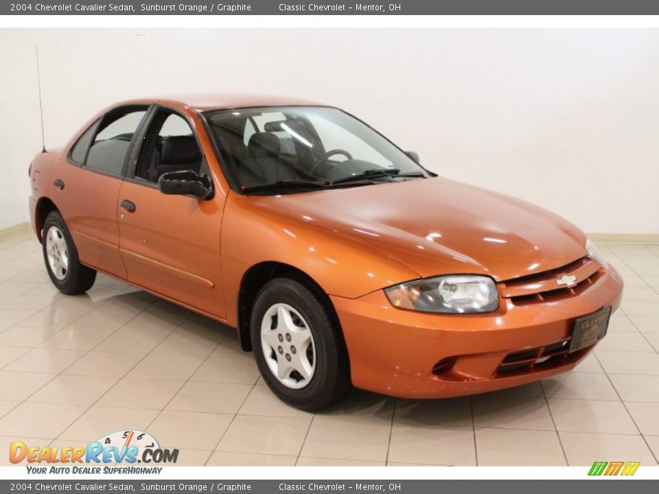 Front 3/4 View of 2004 Chevrolet Cavalier Sedan Photo #1