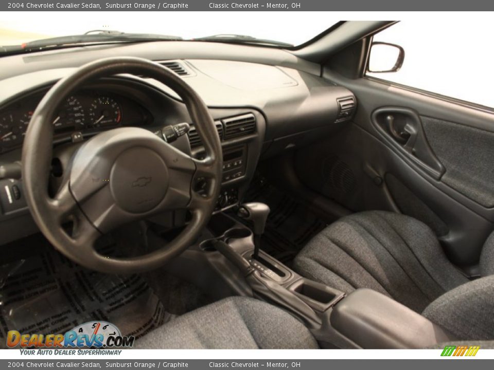 2004 Chevrolet Cavalier Sedan Sunburst Orange / Graphite Photo #7