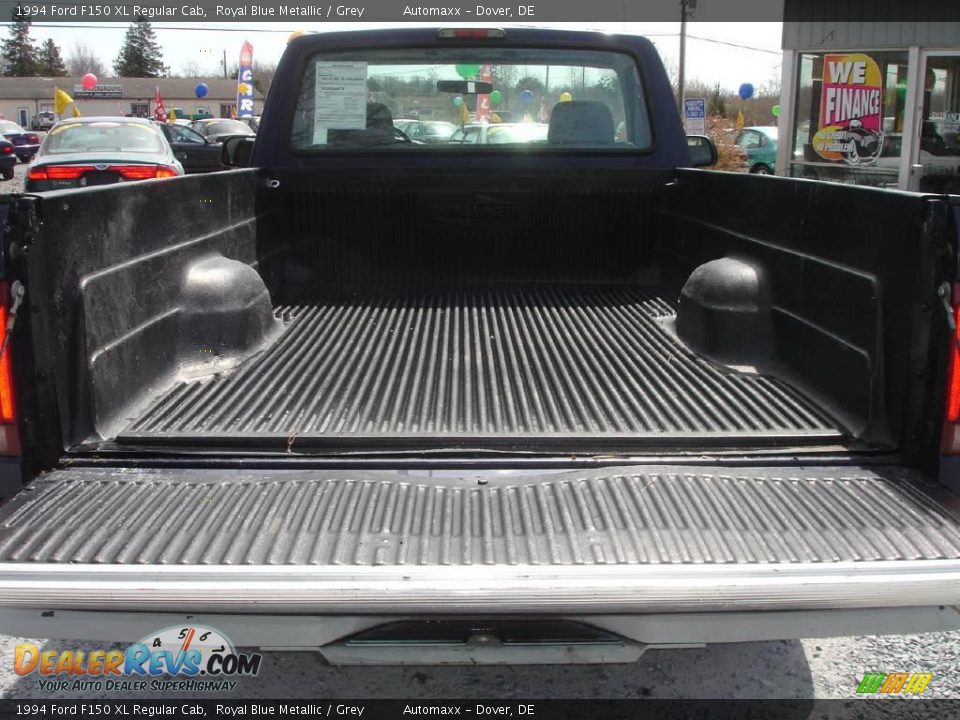 1994 Ford F150 XL Regular Cab Royal Blue Metallic / Grey Photo #17