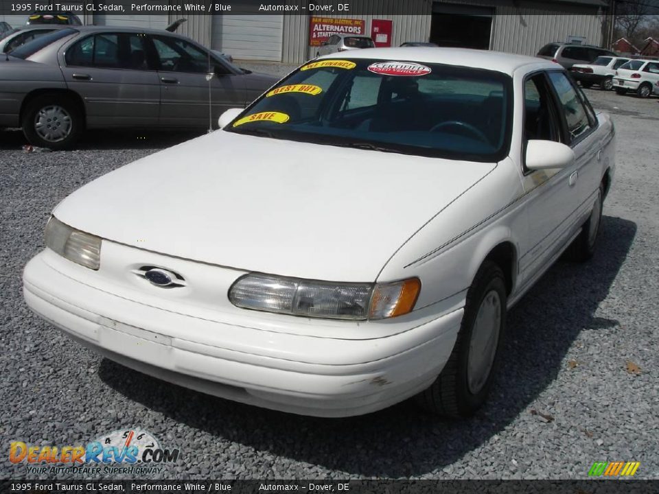 1995 Ford Taurus GL Sedan Performance White / Blue Photo #1
