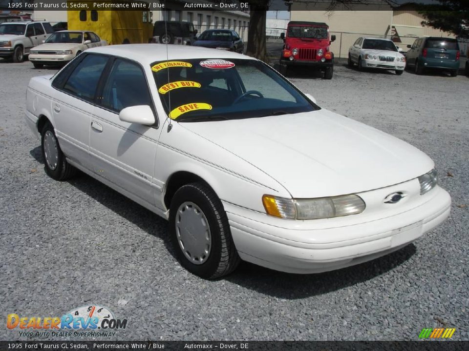 1995 Ford Taurus GL Sedan Performance White / Blue Photo #3