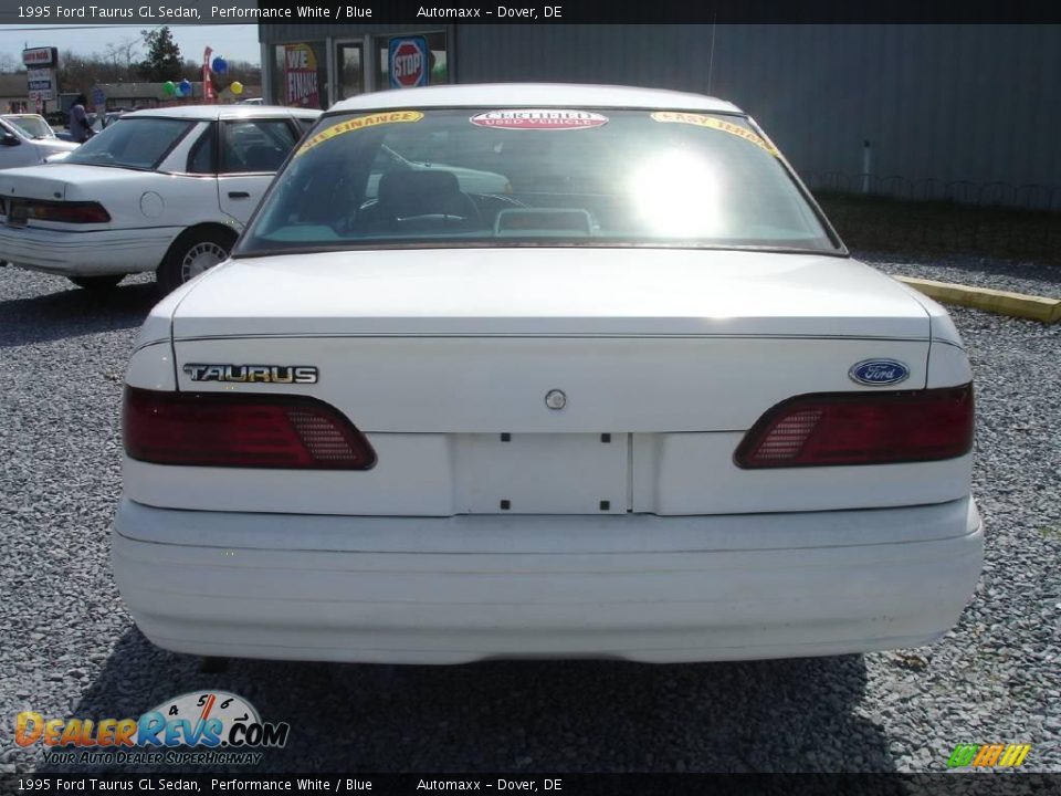 1995 Ford Taurus GL Sedan Performance White / Blue Photo #6