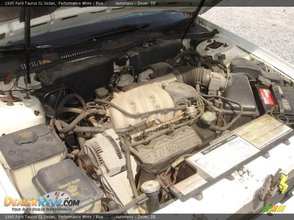 1995 Ford Taurus GL Sedan Performance White / Blue Photo #23