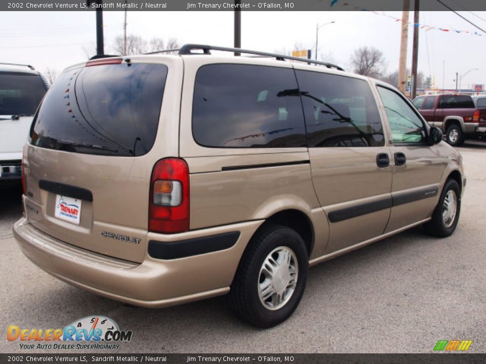 2002 Chevrolet Venture LS Sandrift Metallic / Neutral Photo #2
