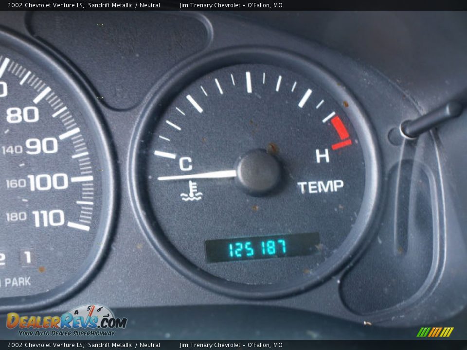 2002 Chevrolet Venture LS Sandrift Metallic / Neutral Photo #6