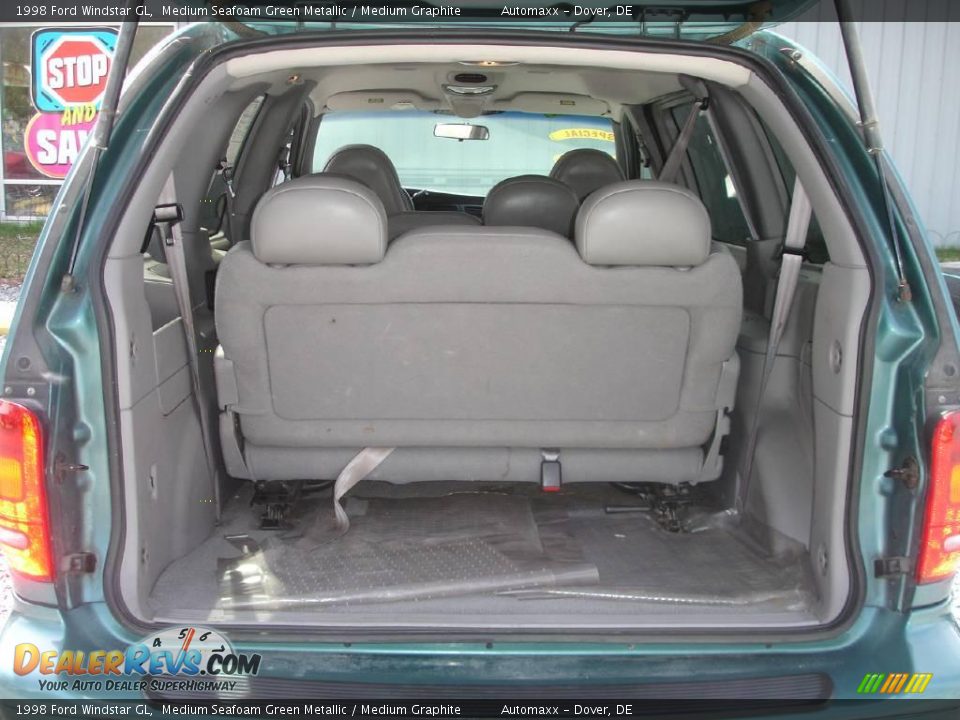 1998 Ford Windstar GL Medium Seafoam Green Metallic / Medium Graphite Photo #18