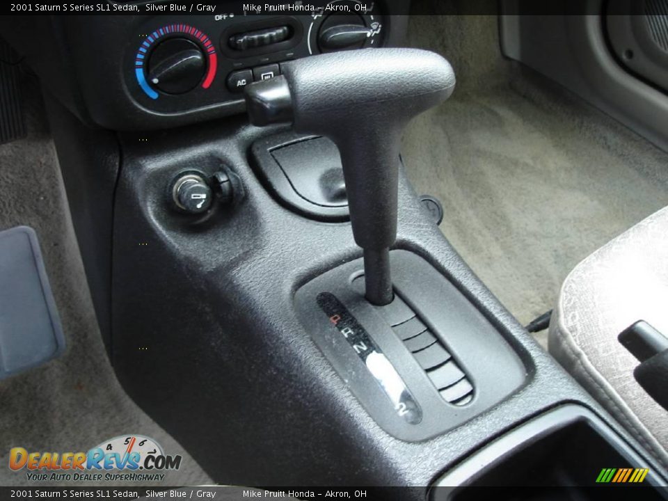2001 Saturn S Series SL1 Sedan Shifter Photo #24