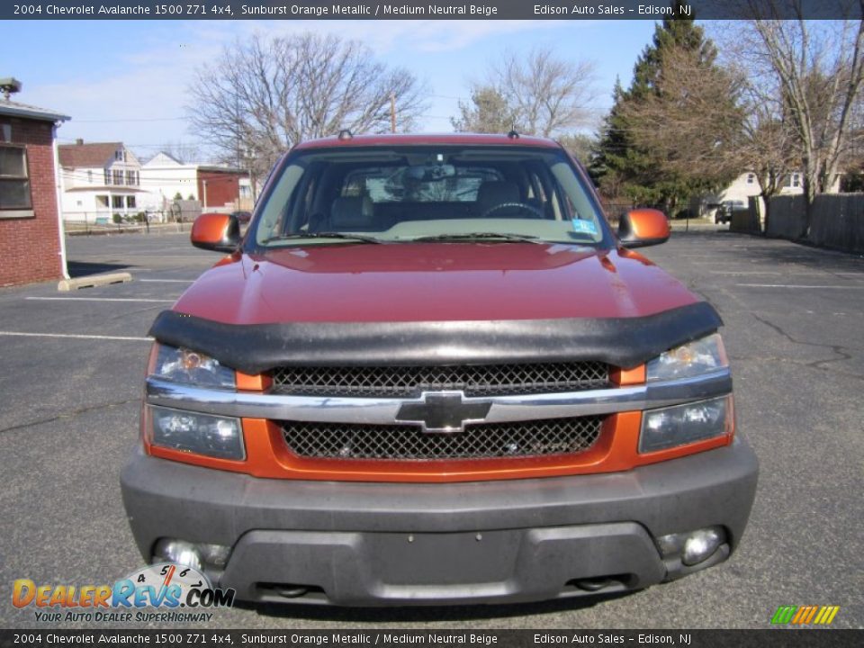 2004 Chevrolet Avalanche 1500 Z71 4x4 Sunburst Orange Metallic / Medium Neutral Beige Photo #12