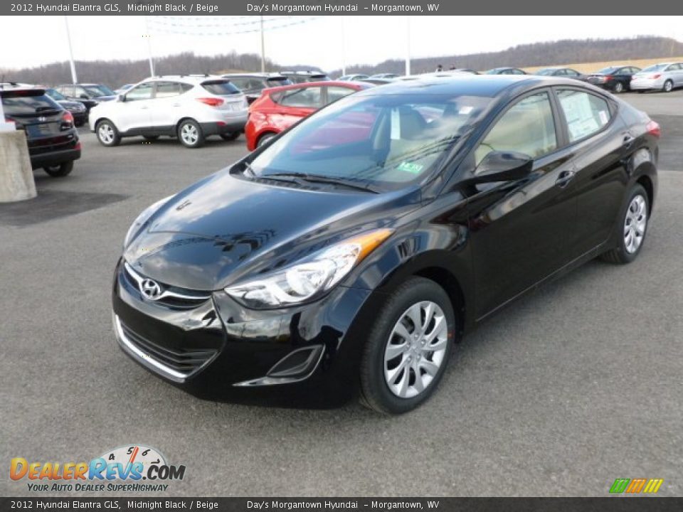 Front 3/4 View of 2012 Hyundai Elantra GLS Photo #3