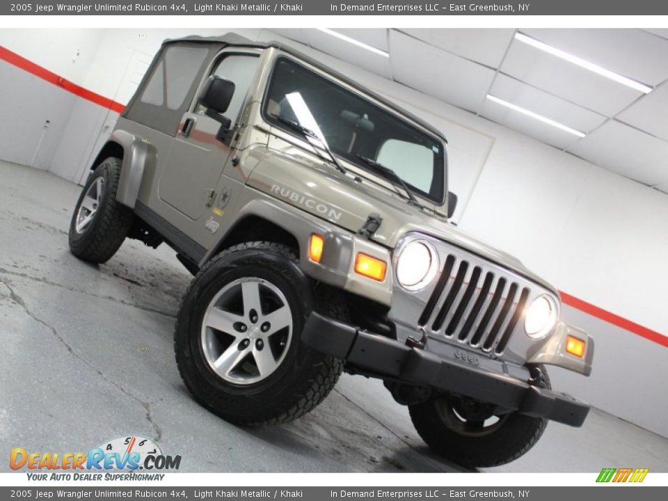 2005 Jeep Wrangler Unlimited Rubicon 4x4 Light Khaki Metallic / Khaki Photo #3