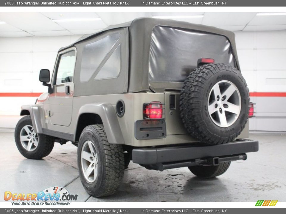 2005 Jeep Wrangler Unlimited Rubicon 4x4 Light Khaki Metallic / Khaki Photo #4